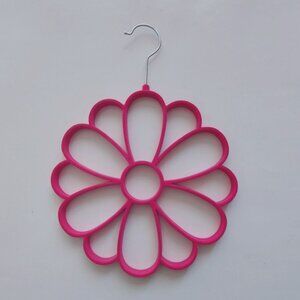 Flowered Scarf/Belt/Tie Hanger